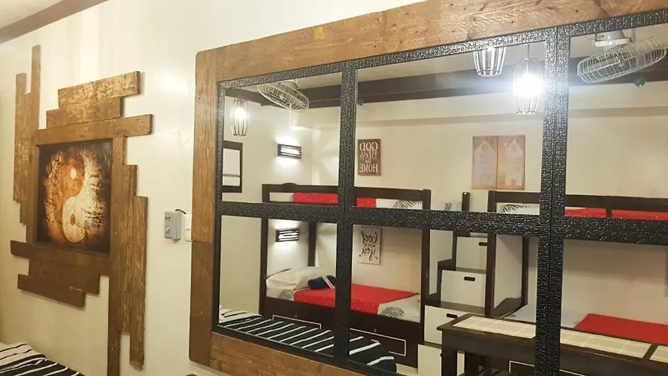 King Bed Suite- Wooden Rustic Style Muntinlupa City 0*,